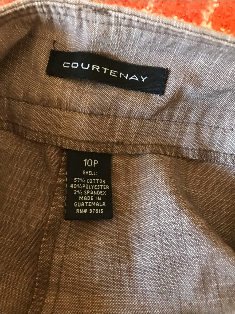 Courtenay Tailored Button-Accent Shorts Size 10P - Picture 4 of 5
